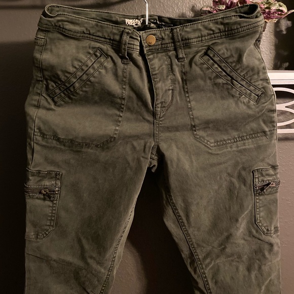 Mossimo Army Green Cargo Jeggings - Picture 4 of 6